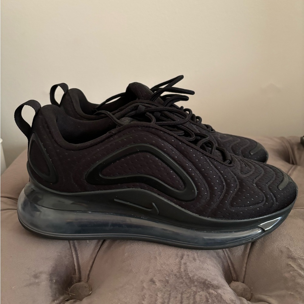 Nike 720s
